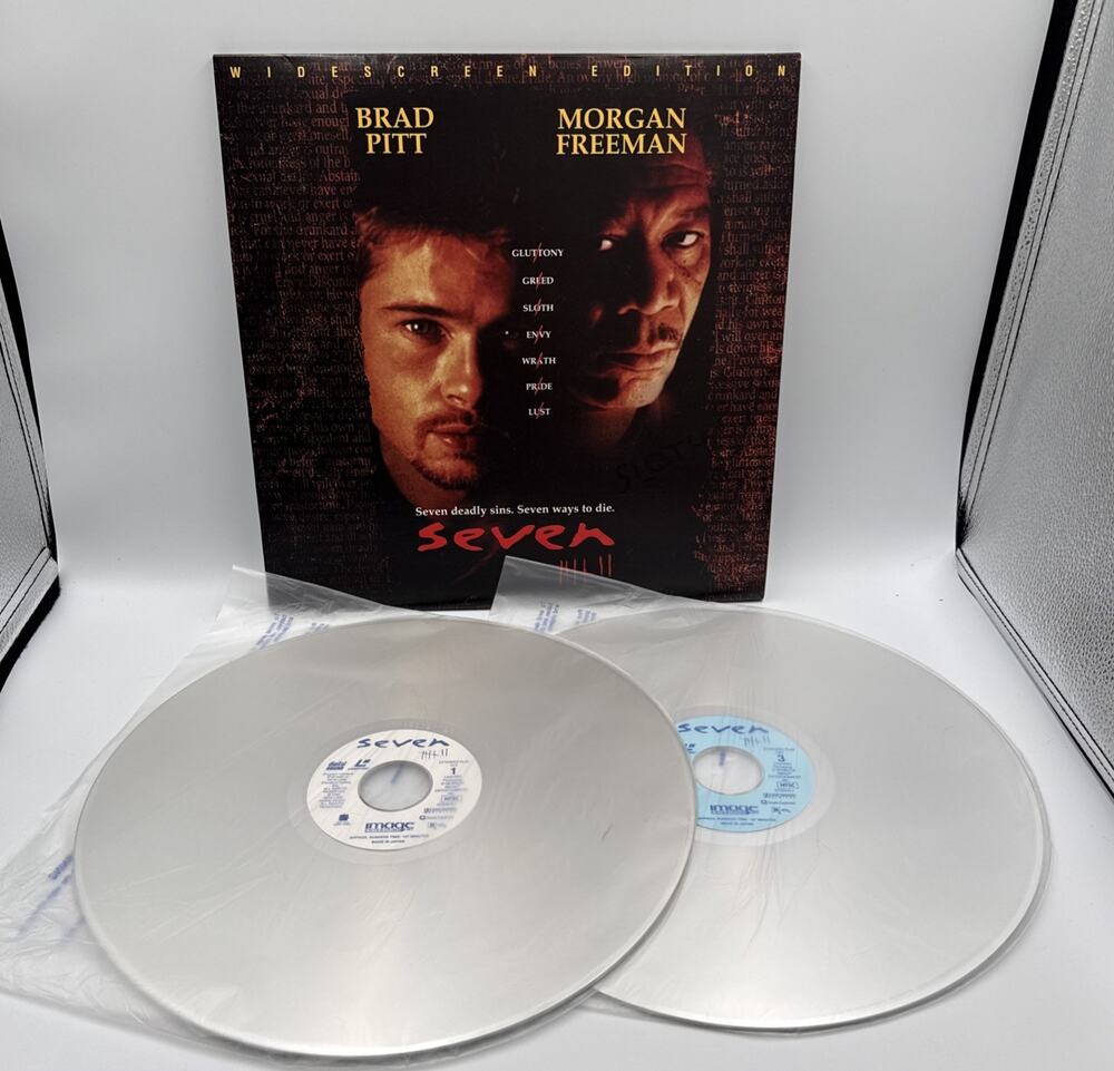 Seven 1995 LASERDISC LD Morgan Freeman Brad Pitt Kevin Spacey